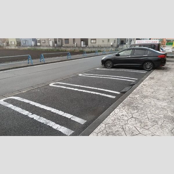 駐車場 (駐車場)