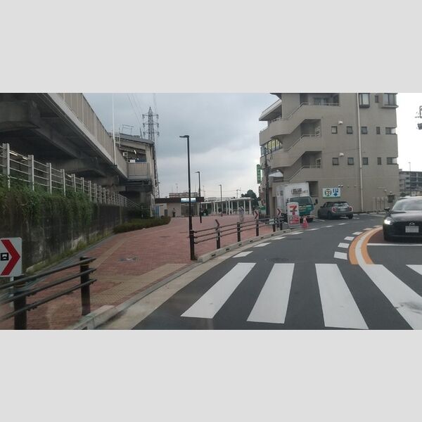 現地周辺 (西武拝島線武蔵砂川駅)