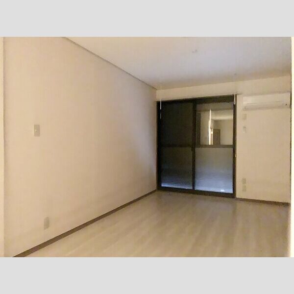 その他 (シャッター雨戸付き♪)