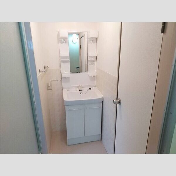 洗面所 (洗面化粧台)