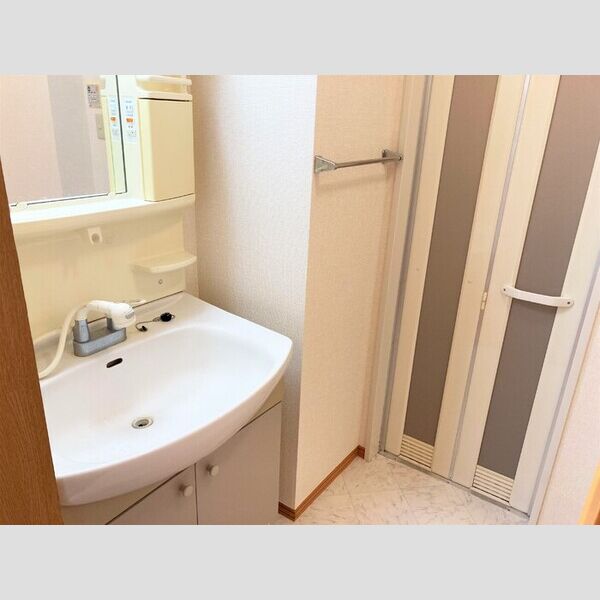 洗面所 (洗面室)