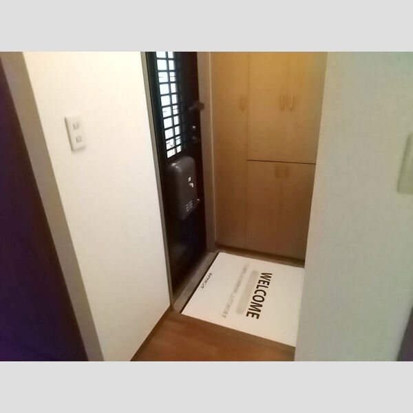 玄関 (玄関)