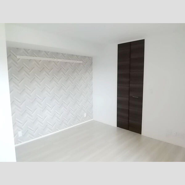 その他 (洋室8.1帖)