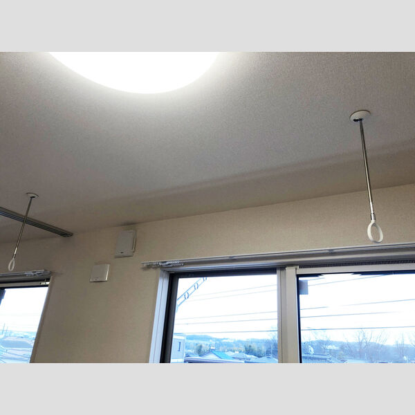 その他設備 (室内物干し)