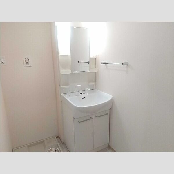 洗面所 (洗髪洗面化粧台)