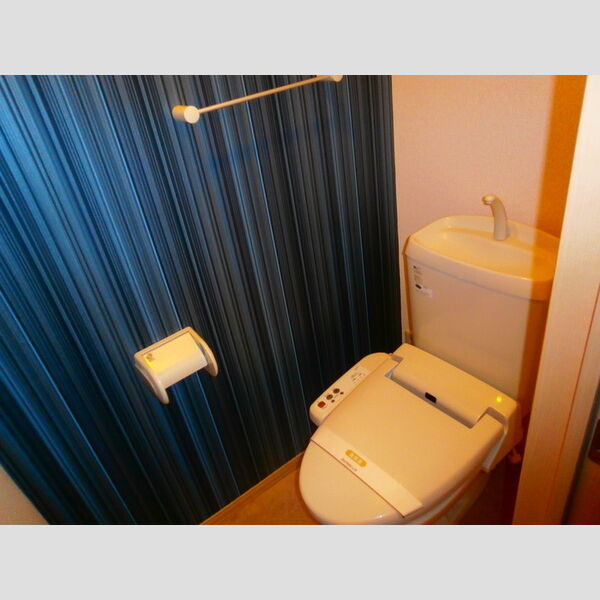 収納 (温水洗浄便座)