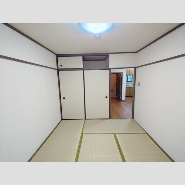 その他 (和室6帖)