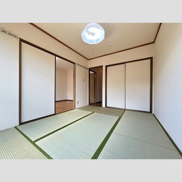 その他 (和室6帖)