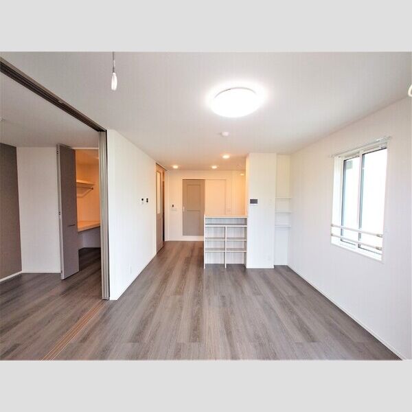 居室・リビング (LDK12.4帖)