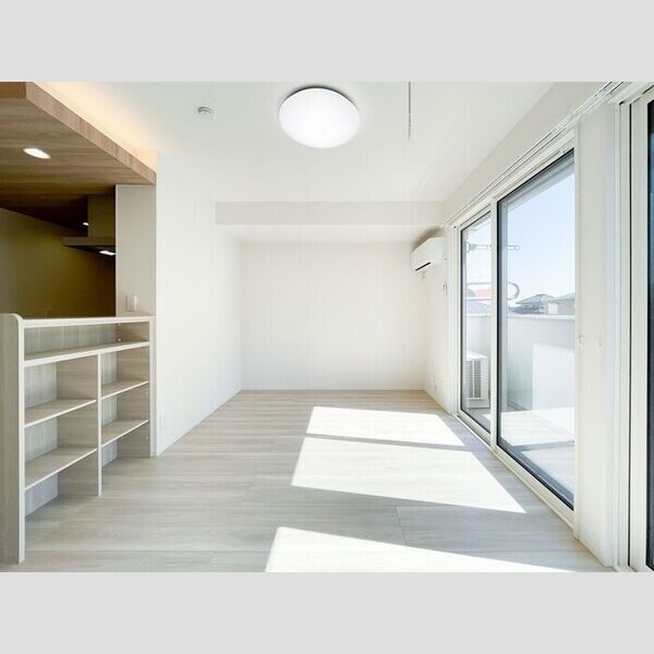 居室・リビング (LDK11.7帖(別角度))