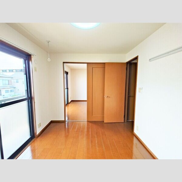 その他 (洋室6帖)