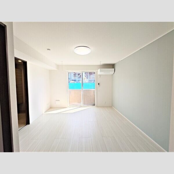 居室・リビング (LDK13.1帖(別角度))