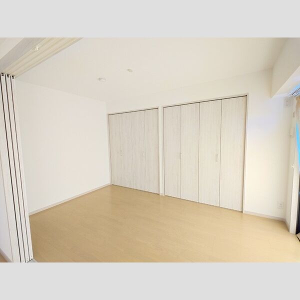 その他 (洋室6帖)