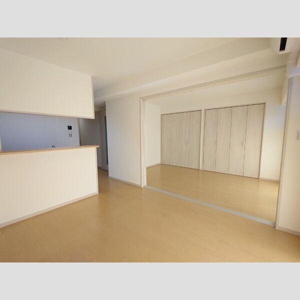 居室・リビング (LDK10.8帖)