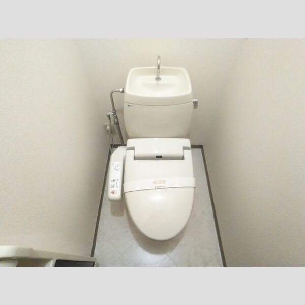 トイレ (温水洗浄便座)