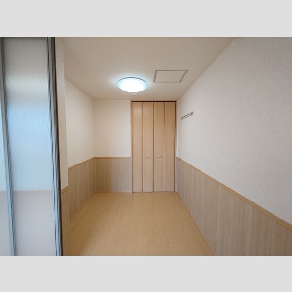 その他 (洋室3.2帖)