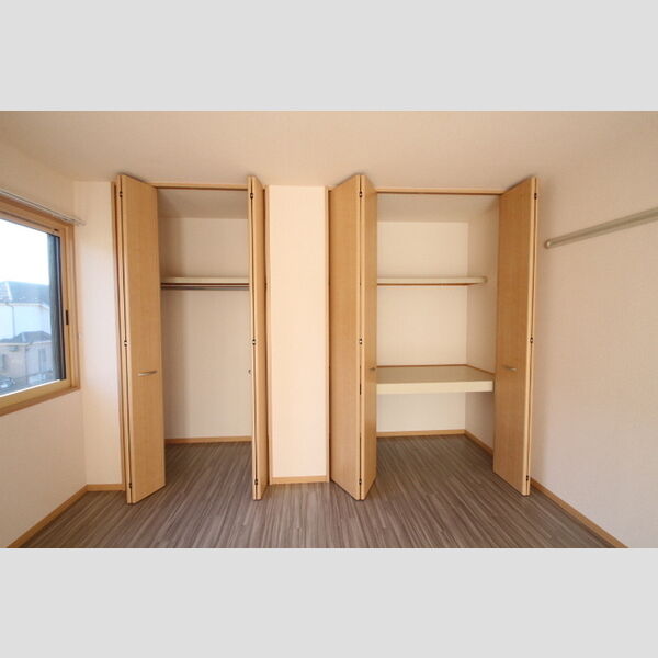 収納 (クローゼット)