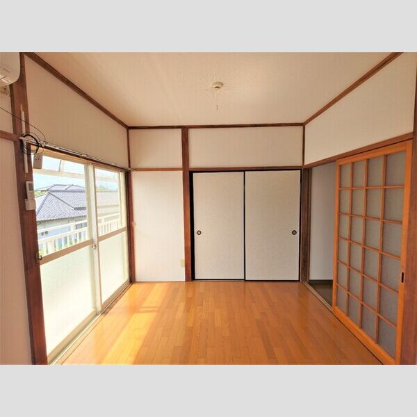 その他 (洋室6帖(別角度))