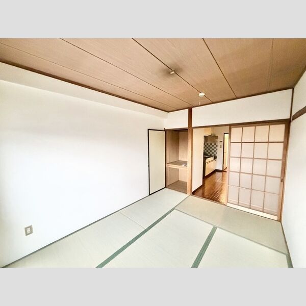 その他 (和室6帖(別角度))