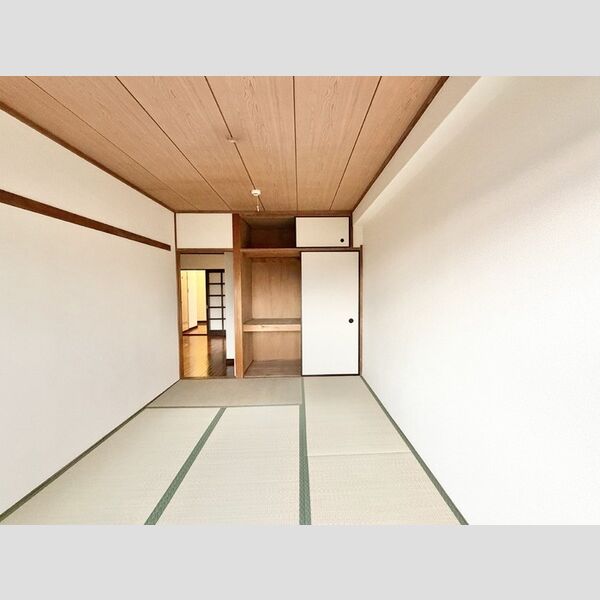 その他 (和室6帖)