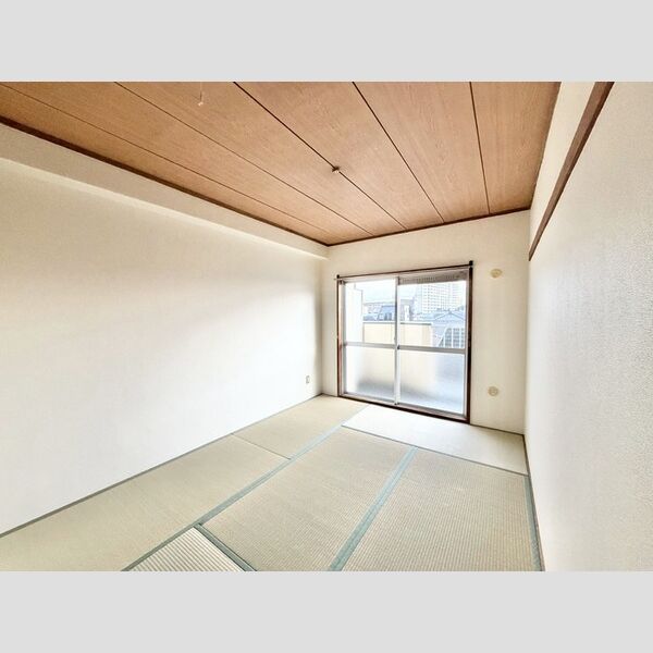 その他 (和室6帖(別角度))