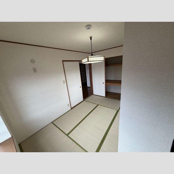その他 (和室6帖(別角度))