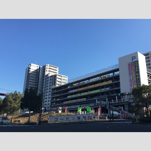 現地周辺 (モノレール多摩センター駅前(2017.3撮影))