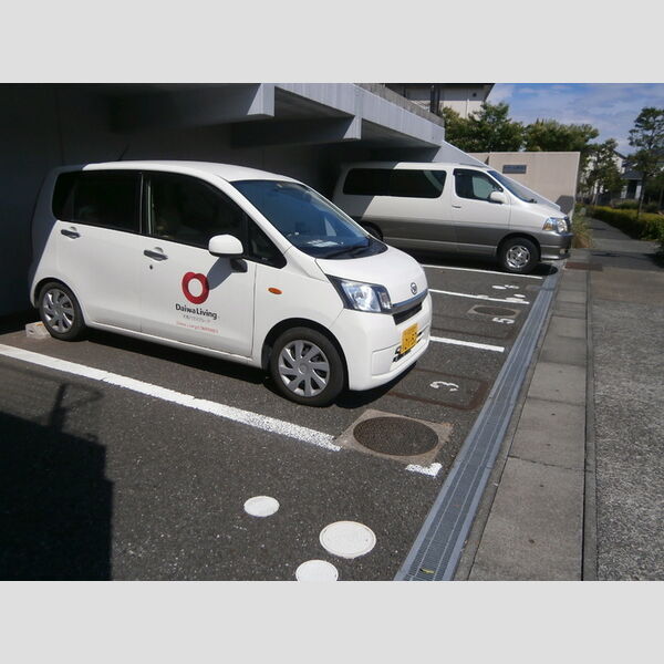 駐車場 (駐車場)
