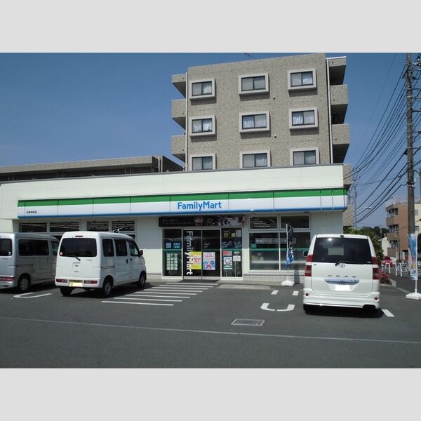 現地周辺 (ファミリーマート日野神明店(242m))