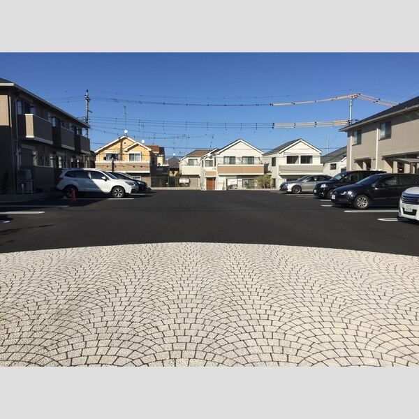 駐車場 (駐車場)