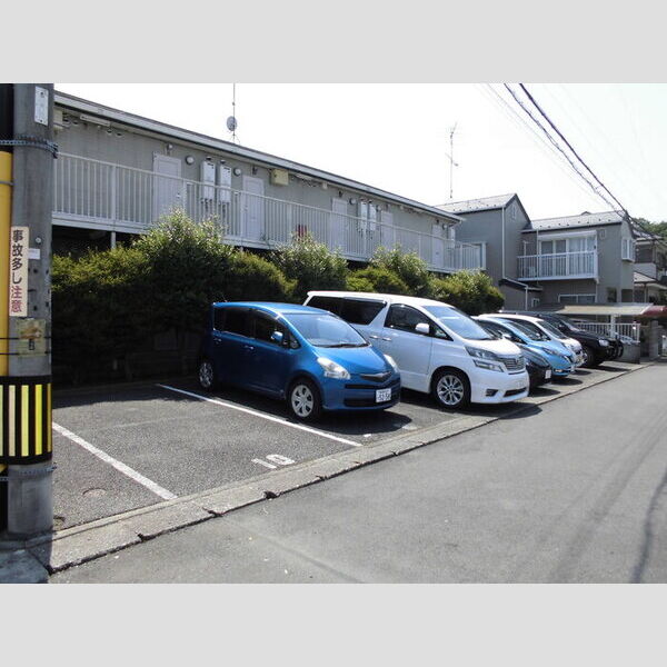 駐車場 (駐車場)