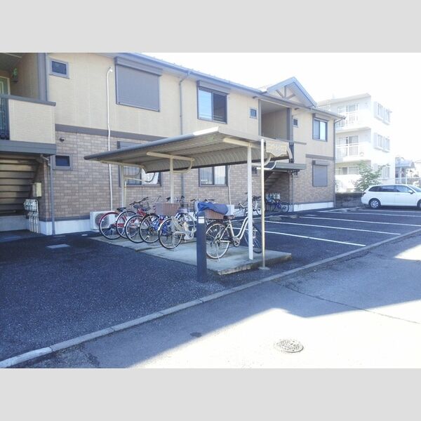 駐車場 (駐輪場)