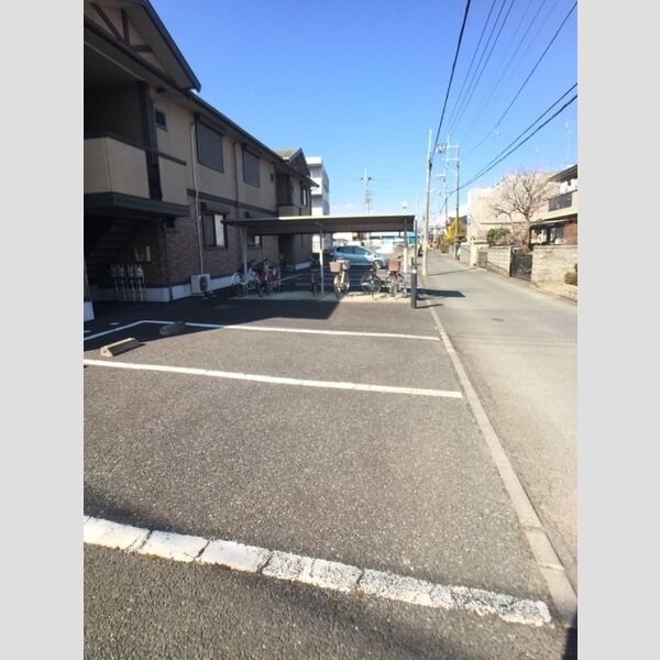 駐車場 (駐車場)