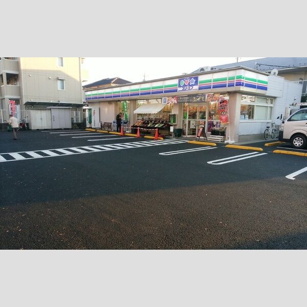 現地周辺 (スリーエフ日野下田店(135m))