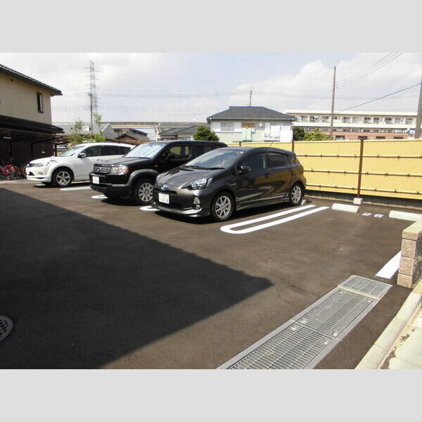 駐車場 (駐車場)