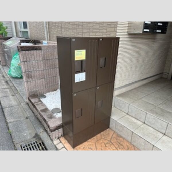 現地周辺 (宅配BOX)