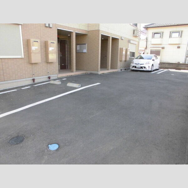 駐車場 (駐車場)