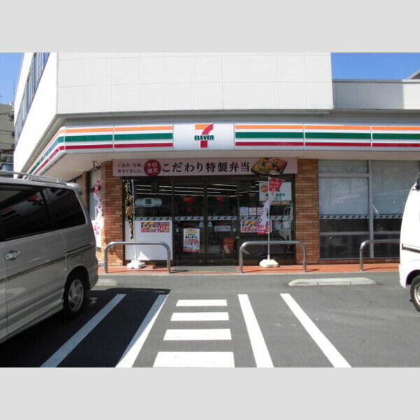 現地周辺 (セブン‐イレブン 北八王子駅西口店(160m))