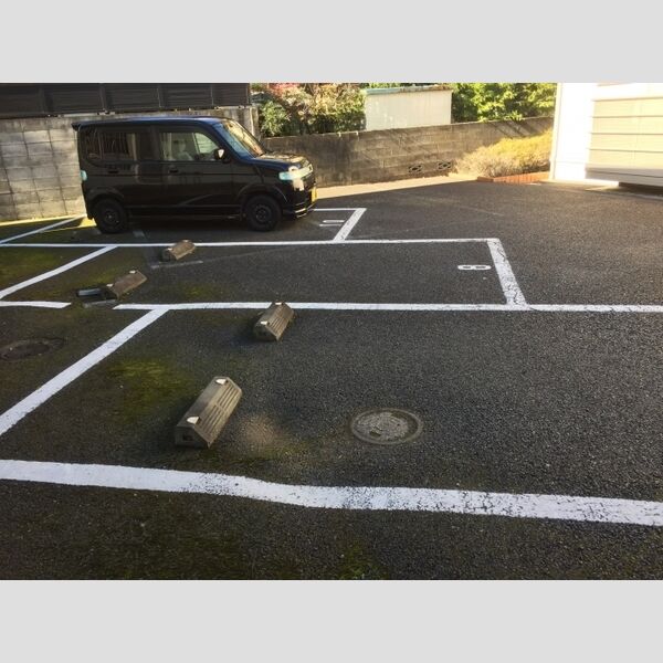 駐車場 (駐車場)