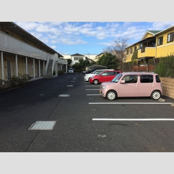 駐車場 (駐車場)