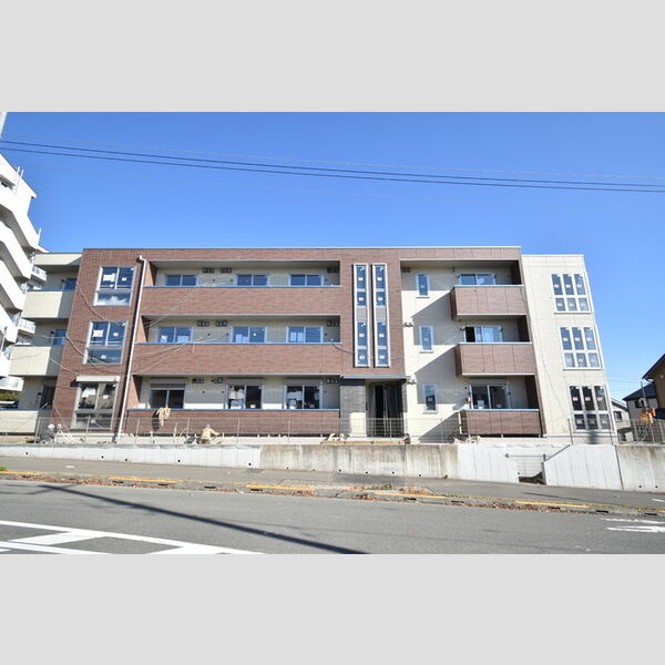 現地周辺 (建物外観(建設中です))