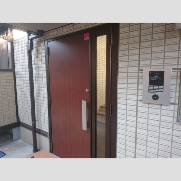 エントランス (エントランス(建物入り口))