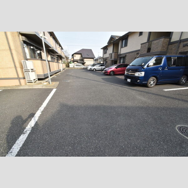 駐車場 (駐車場)