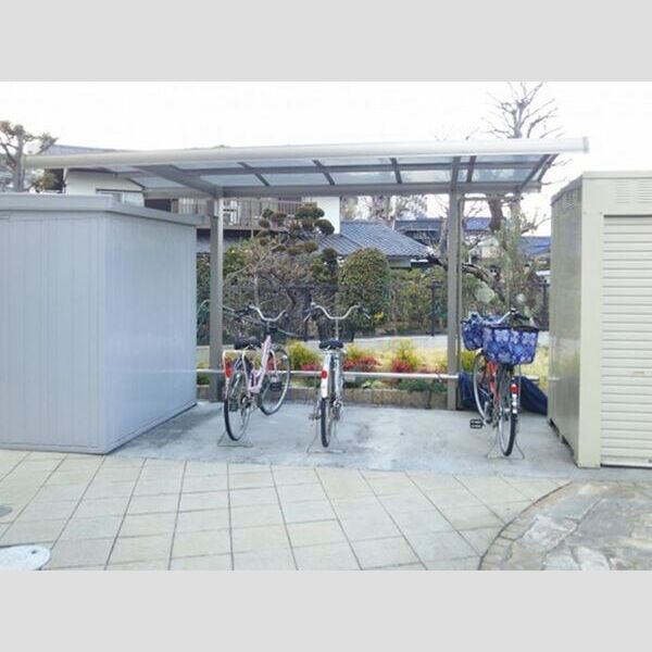 現地周辺 (屋根付駐輪場(自転車専用))
