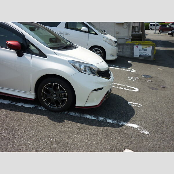 駐車場 (駐車場)