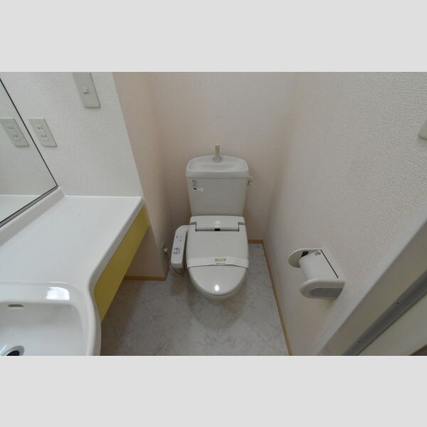 トイレ (温水洗浄暖房便座)