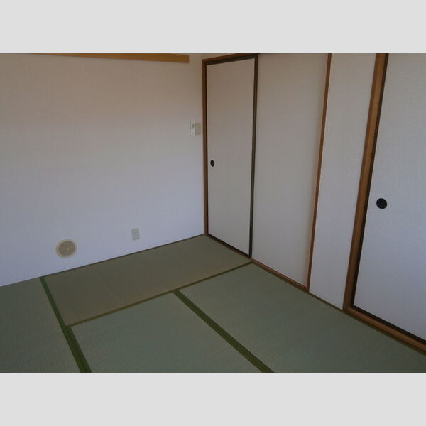 その他設備 (和室6帖)