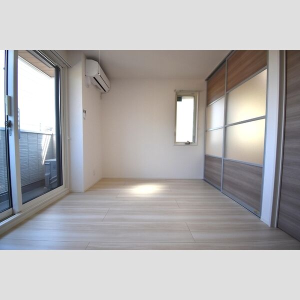 居室・リビング (洋室6.1帖)