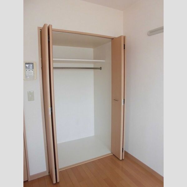 収納 (クローゼット)