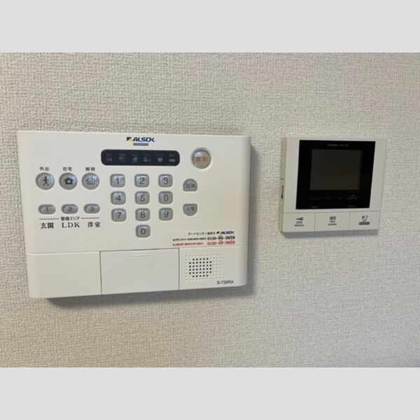 その他設備 (ALSOKリモコン、TVモニターホン)